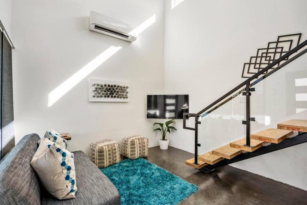 Quantum Tiny Loft At East End Revitalized Houston Kültér fotó