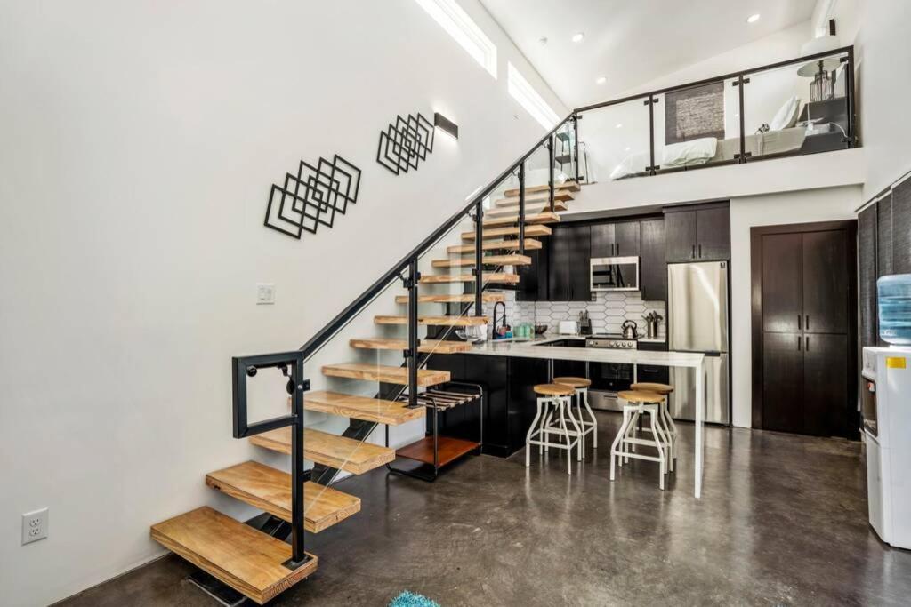 Quantum Tiny Loft At East End Revitalized Houston Kültér fotó
