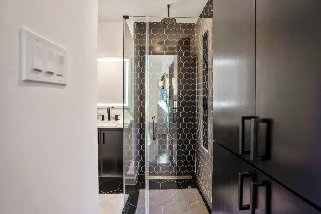 Quantum Tiny Loft At East End Revitalized Houston Kültér fotó